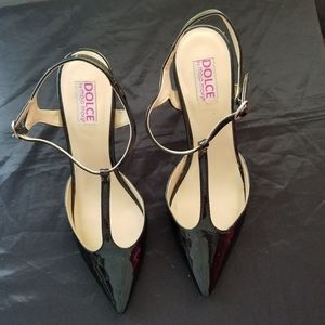 Dolce women pumps by Mojo Moxy